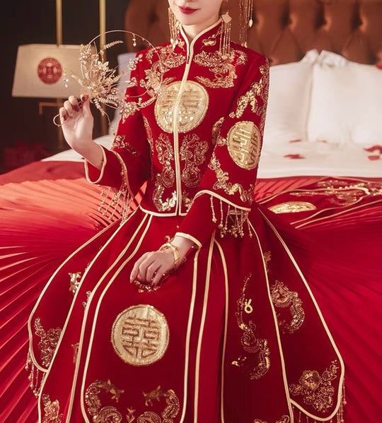 Wedding Qun Kua 龍鳳卦/秀禾服 for Bride with Golden Double Happiness