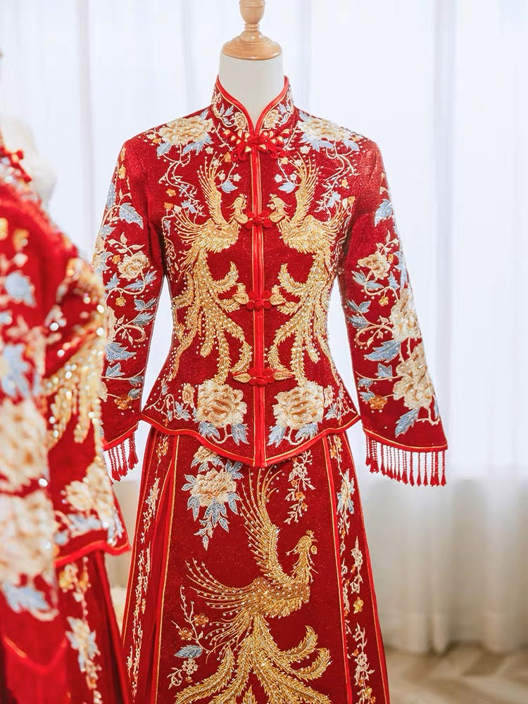 Mandarin Collar Wedding Qun Kua 龍鳳卦/秀禾服 for Bride with Phoenix and Floral Embroidery