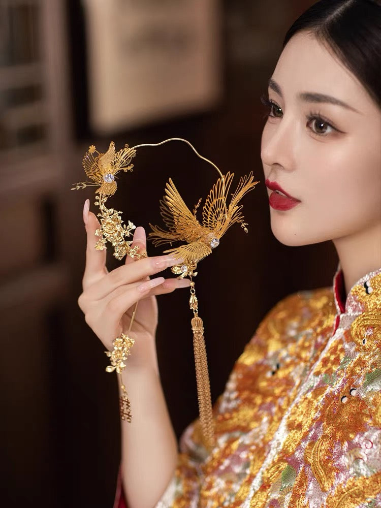 Chic Chinese Wedding Hairpiece with Full Gold Double Happiness Details
