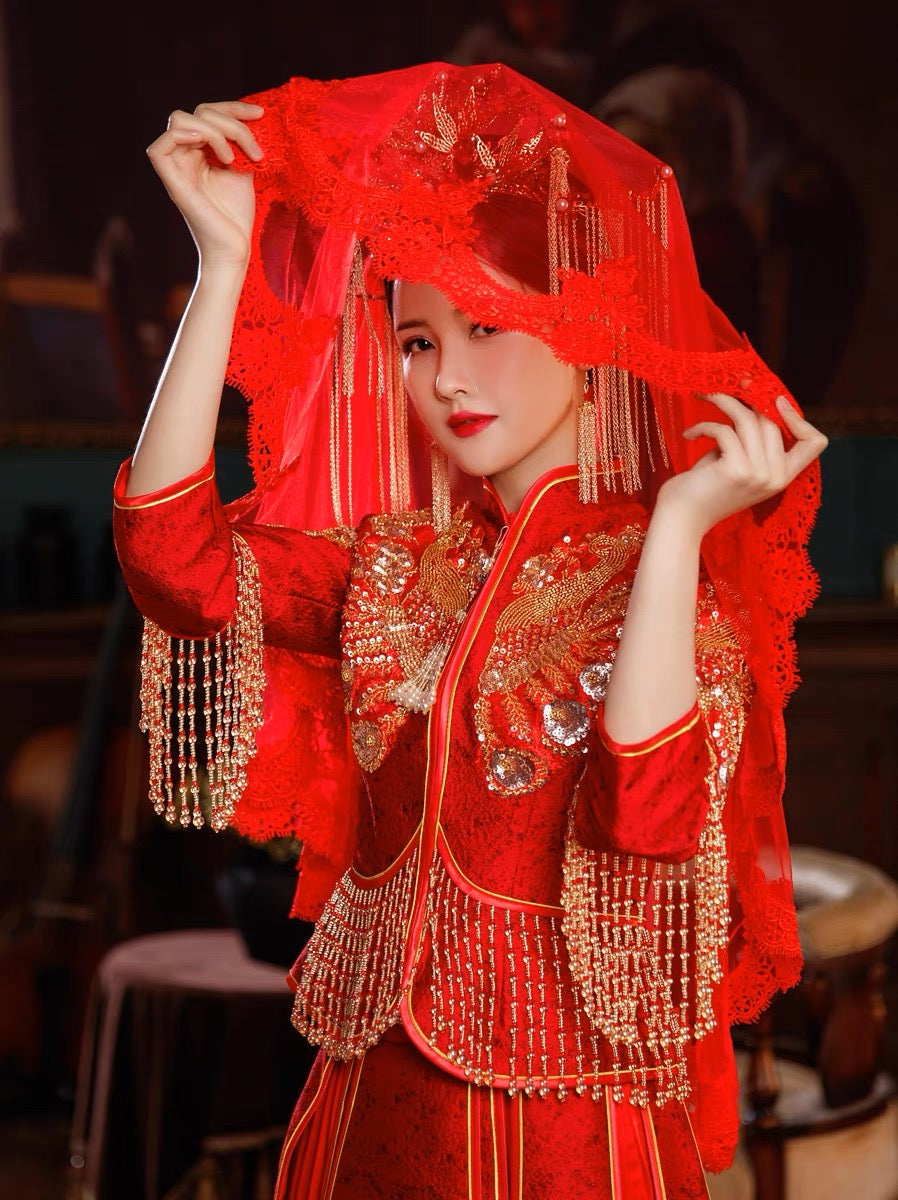 Chic Red Veil with Lace Detailing for Asian Wedding Ceremonies