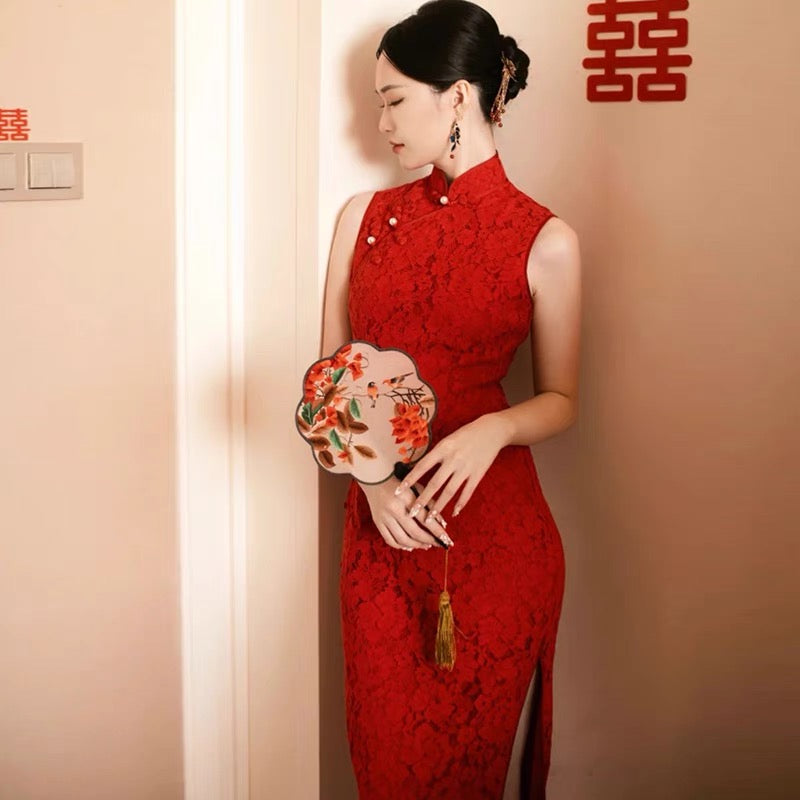 Sleeveless Red Qipao with Pearl Finishings