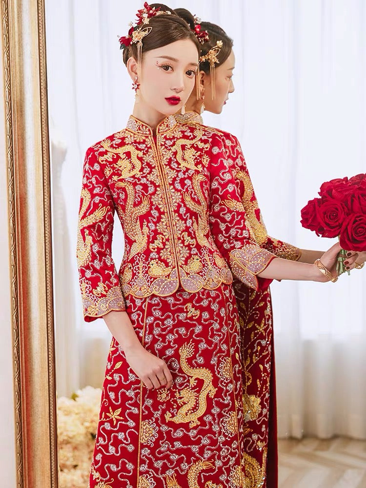Wedding Qun Kua 龍鳳卦/秀禾服 for Bride with Deep Gold Chinese Dragon Embroidery